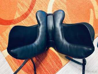 Drezurní sedlo 17,5 - 6