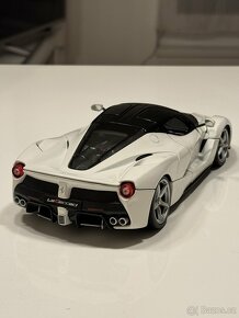 Bburago Ferrari LaFerrari 1:18 - 6