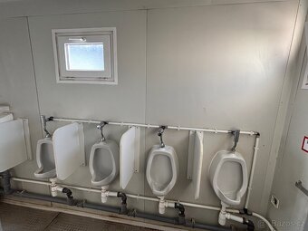 Sanitární / WC / kontejner 3x WC / 4x Pisoár / 6m délky - 6
