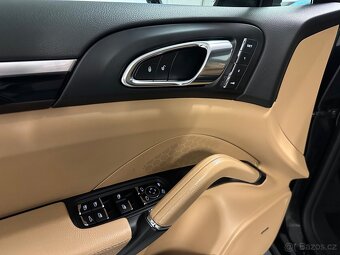 Porsche Cayenne 3.0 V6 PLATINUM EDITION 4x4 PANORAMA - 6