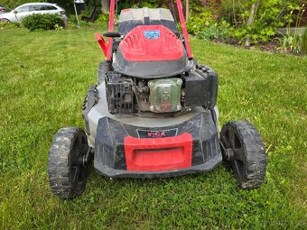 Sekačka VeGA 545 SXH 6v1, benzínová, pojezd - 6