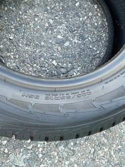 Zimní pneu 225/55r16 - 6