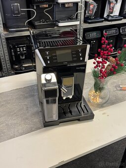 Kávovar DeLonghi PRIMADONNA Class ECAM556.55.SB - 6