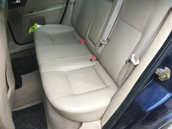 Ford Mondeo mk3 díly- pouze volat - 6