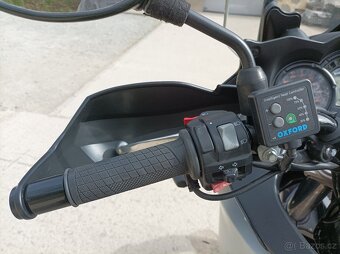 Suzuki DL 650 V-Strom - 6