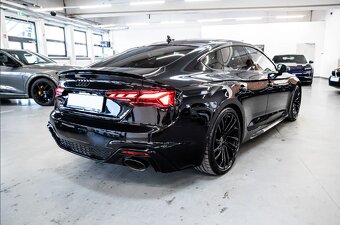 Audi RS5 - 6