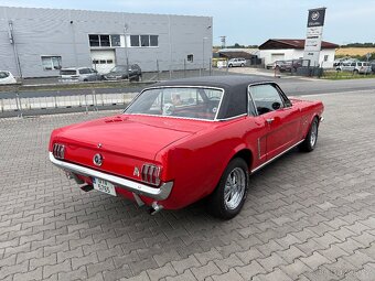 Ford Mustang Coupe/1965 - 6