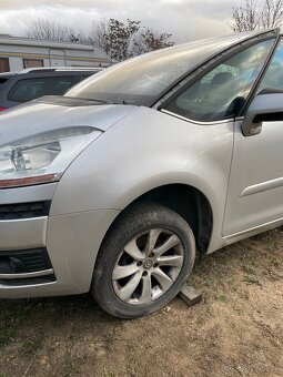 Citroën C4 Picasso 1.6 HDi 80 kW - 6