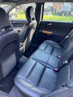 VOLVO V50 2.0D - rozprodej dílů - 6