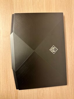 Notebook HP omen rtx 2070/4K displej - 6