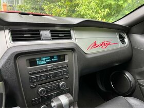 Ford Mustang V6 (Kabrio-Limousine) 151kW - 6
