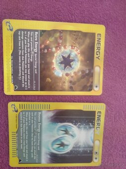 Pokémon karty první edice, pár karet je novějších - 6