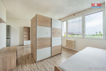 Pronájem bytu 1+kk, 35 m², Kladno, ul. Americká - 6