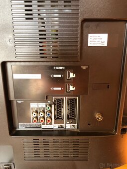 Panasonic TX-L32C10E - 6