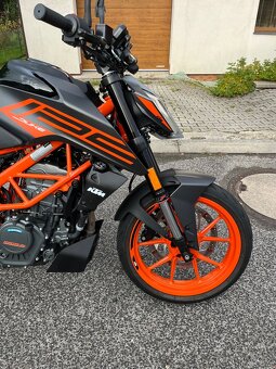 KTM duke 125 r. 2023 - 6