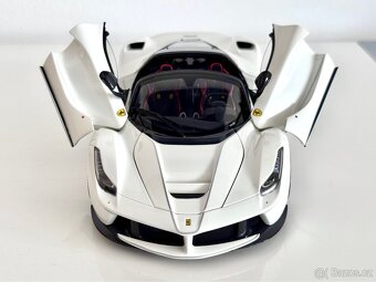 Ferrari LaFerrari Aperta - BBR 1:18 - 6