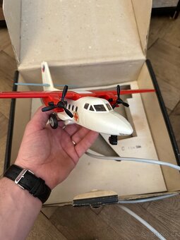 Stara hracka letadlo TURBOLET - KDN - 6