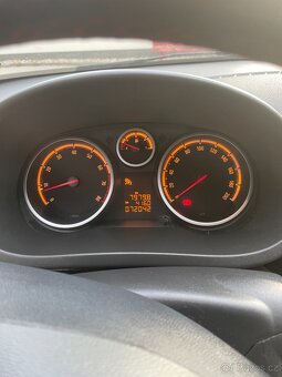 Opel Corsa sport 1.2 - 6