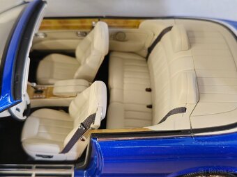 Bentley Azure 2006 1:18 Minichamps - 6