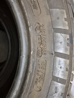 215/65 R16 C 106/104 T Michelin - 6