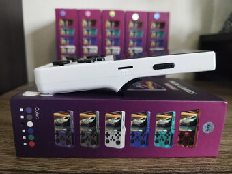 Handheld konzole R39 MAX +22000 her 64GB - 6