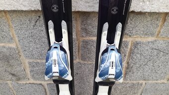 Kvalitní carvingové lyže Völkl 158 cm - 6