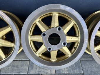 Bezpodložkové loukotě R13, rozteč 4x130 - 6