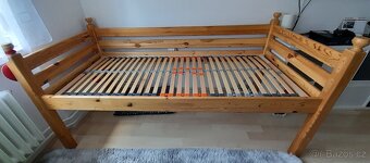 Postel 90x200 cm z masivní borovice - 6