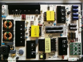 TV Hisense H65M7000 na ND, prasklý displej - 6