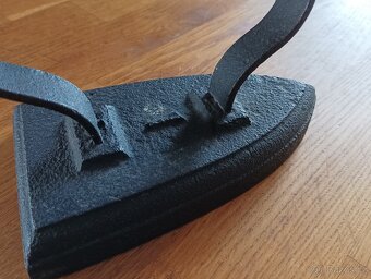 STAROŽITNÁ NAHŘÍVACÍ ŽEHLIČKA 19. STOL. FRANCIE - 6