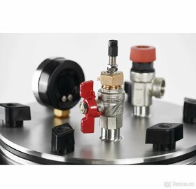 Autokláv, Автоклави, různé varianty a velikosti - 6