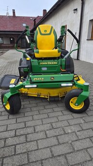 John Deere  Z545R  Z-track - 6