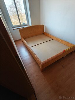 Ratanová postel z masivu - 6