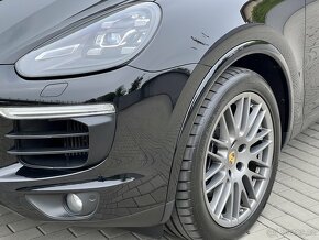 Porsche Cayenne 3.0 Diesel 2017 vzduch 29.600,- eur netto - 6