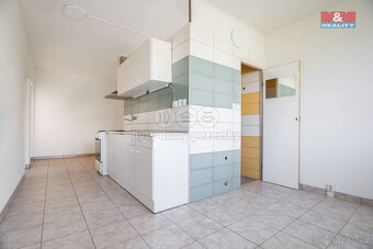 Prodej bytu 3+1, 63 m², DV, Chomutov, ul. Borová - 6
