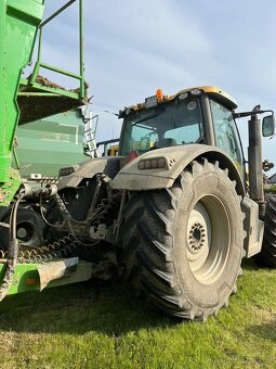 Predám JCB Fastrac 7230. Rok 2013 . Cca 21000mth. - 6