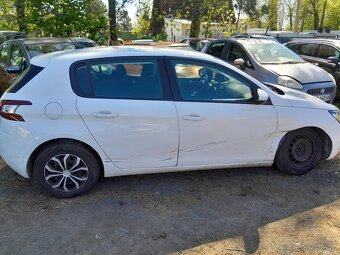 Peugeot 308 1,6 e-hdi - 6