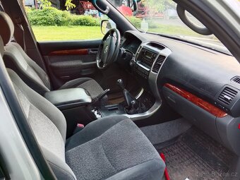 Toyota Land Cruiser 120 3.0D-4D - - 6