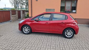 Peugeot 208, 1.2i / najeto 45 000 km 1.Majitel ČR - 6