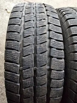 Prodám zimní Pneumatiky 215 65 R 16.C. - 6