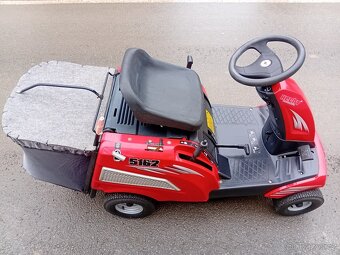Prodám zahradní traktor Rider Hecht - 6
