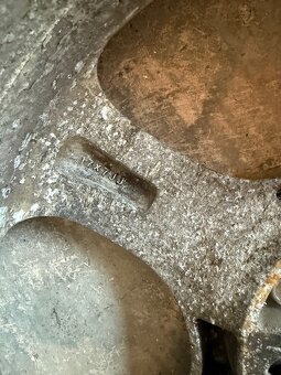 Disky a pneu s hroty 215/50 R17 Viatti Nordoci - 6