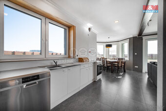 Prodej rodinného domu, 2023 m², Bohuňov - 6