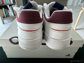Pánská obuv adidas COURTBEAT, vel. 45 1/3 EU - 6