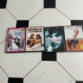 DVD Jackie Chan,Terminátor,12 opic,Hrdina, nevěsta na útěku - 6