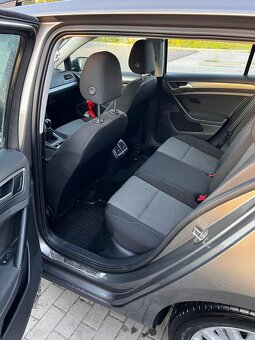 Volkswagen Golf 7 - 6
