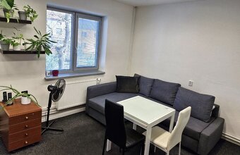 Pronájem kancelářských prostor s balkonem, 85m2, Olomouc - 6