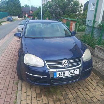 Vw Golf variant 1,6 mpi 75 kw - 6