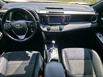 Toyota Rav4 Hybrid-Benzín 2.5 - 6
