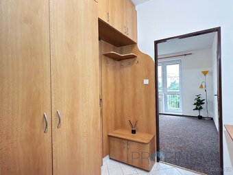 Pronájem bytu 1+kk 40 m² s balkónem - 6